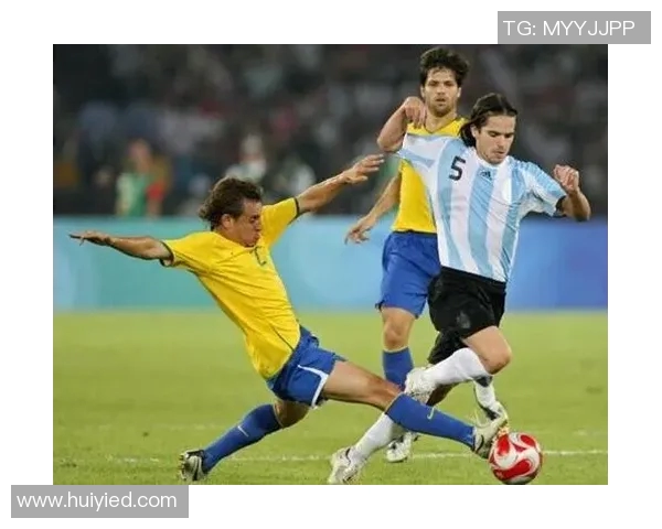 乌拉圭与厄瓜多尔激战在即谁能在南美洲足球赛中笑到最后