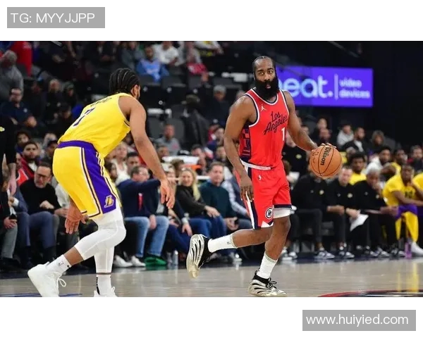 圣诞大战洛杉矶双雄对决湖人快船谁能笑到最后