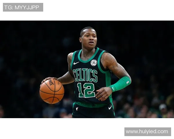 特里罗齐尔:从替补到明星球员的蜕变之路与未来展望 特里罗齐尔:从替补到明星球员的蜕变之路与未来展望