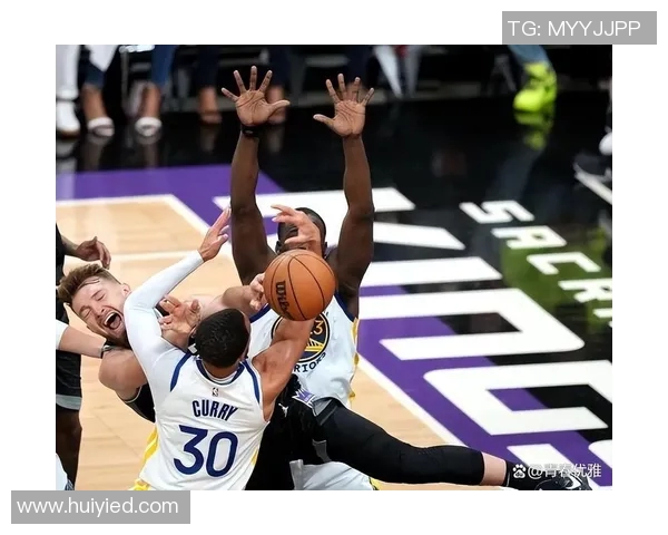 勇士与雷霆2015至2016赛季对决回顾及精彩瞬间分析 勇士与雷霆2015至2016赛季对决回顾及精彩瞬间分析