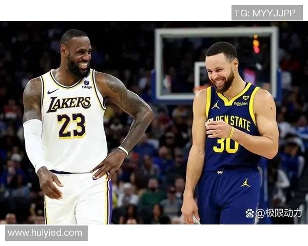 勇士与湖人激战再续腾讯直播精彩对决引发球迷热议 勇士与湖人激战再续腾讯直播精彩对决引发球迷热议