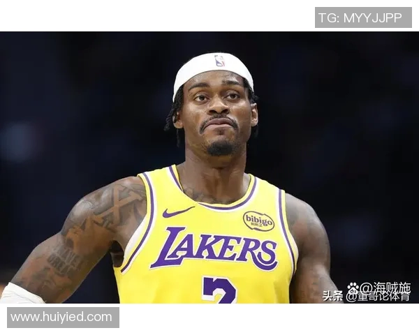 湖人队在激烈对决中以114比113险胜对手展现强大实力