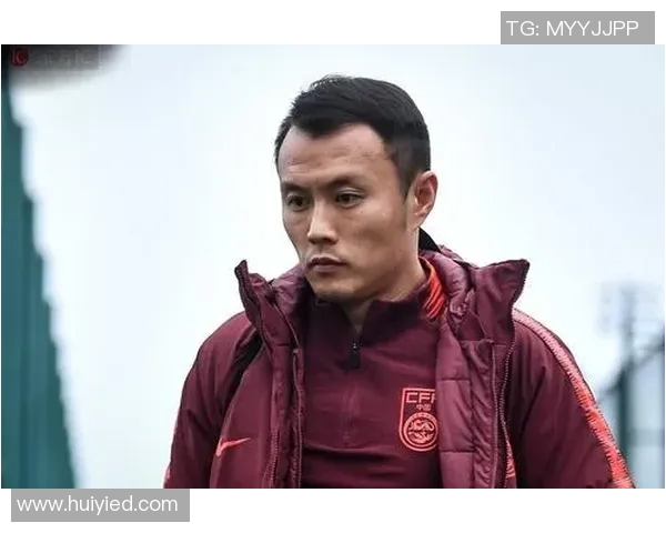 马尔基尼奥斯的传奇之路：从青涩小将到世界顶级后卫的蜕变故事