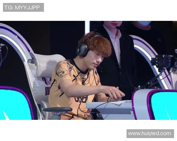 高校联赛点评：FPX展现强大实力引领赛场风云